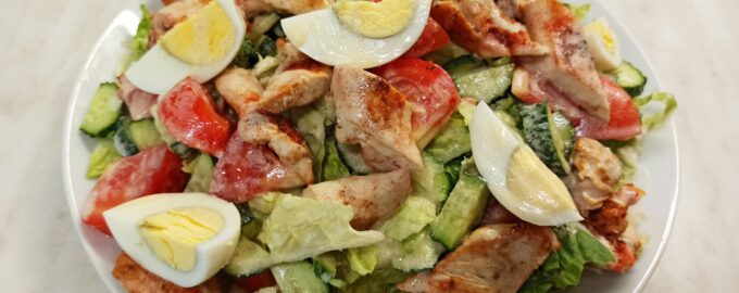 Салат из пекинской капусты с курицей