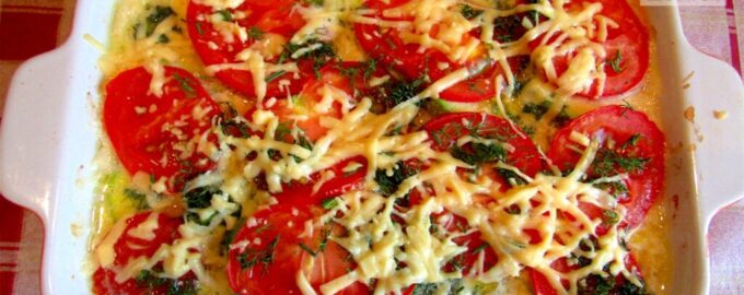 Запеканка из курицы с кабачками и помидорами