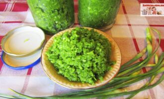 Паста из чесночных стрелок