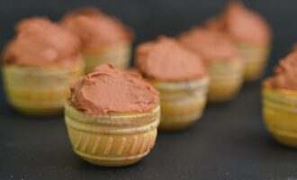 Десерт за 5 минут из 3 ингредиентов. Без магазинных сливок! Вкуснее, чем мороженое!
