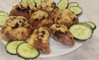 Вкусные котлеты - гнёзда с грибами