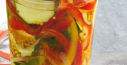 Пряные кабачки с перцем на зиму
