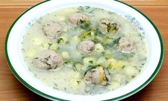 Суп с фрикадельками и картофелем