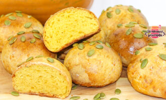 Нежнейшие тыквенные булочки (Невероятно воздушное вкусное тесто!)