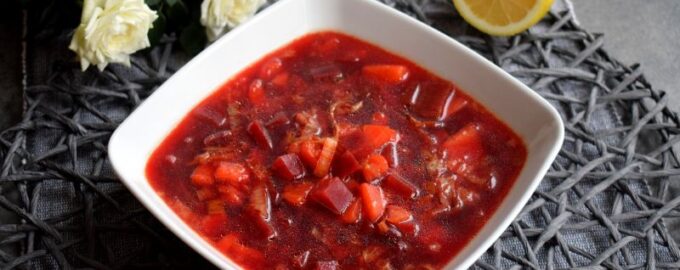 Борщ с пекинской капустой