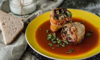 Перцы, фаршированные грибами и рисом