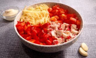 Салат "Красное море" с крабовыми палочками