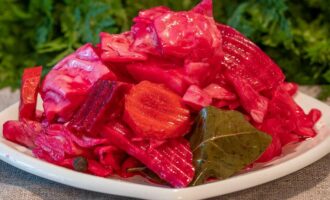 Маринованная со свеклой капуста без стерилизации