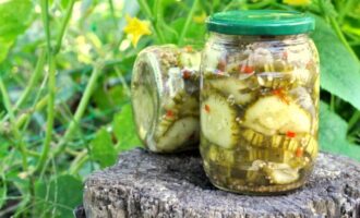 Острые маринованные огурцы