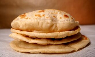 Вкусные лепешки на сковороде - 3 рецепта!