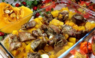 Тыква с индейкой. Вкусное блюдо на ужин