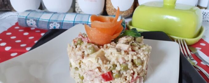 Салат с рисом
