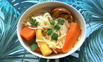 Бульон из куриного филе