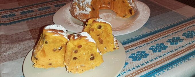 Тыквенный кекс с изюмом