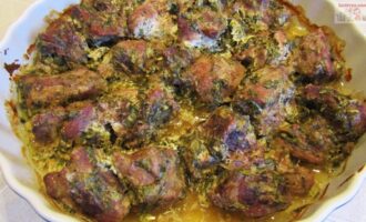 Мясо по-грузински с хмели-сунели