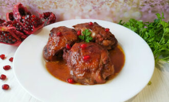 Курица в разы вкуснее с этим маринадом, сочная с карамельной корочкой