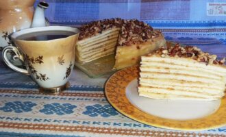 Торт на сковороде с заварным кремом