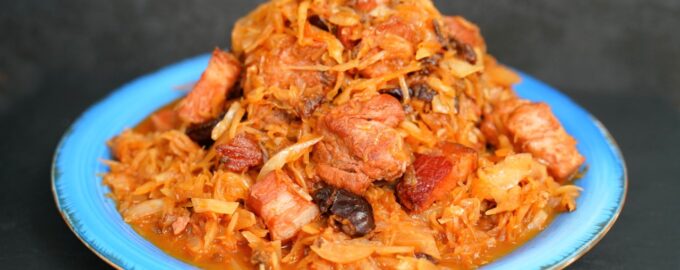 Бигос – шикарное мясо с 2 видами капусты