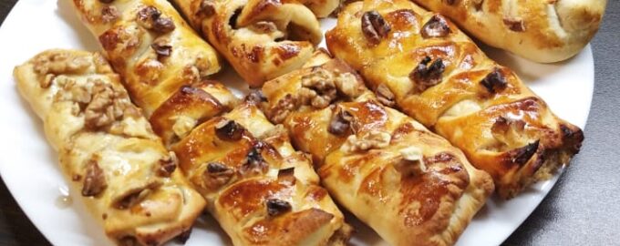 Выпечка к чаю! Готовим вкусные булочки в духовке!