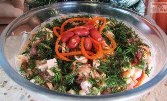 Салат с ветчиной, фасолью и морковью по-корейски