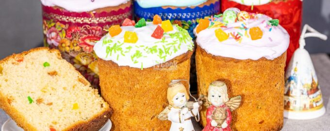 Пасхальные куличи с цукатами и изюмом