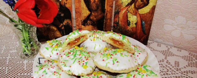 Пасхальное творожное печенье с курагой