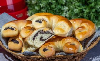 Рогалики с маком по-домашнему