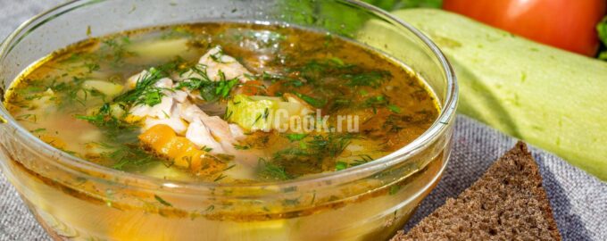 Летний овощной суп с курицей