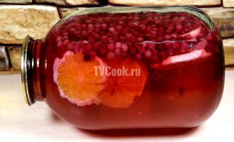 Компот из брусники с апельсином