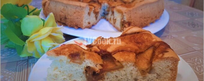 Пирог с карамелизированными яблоками