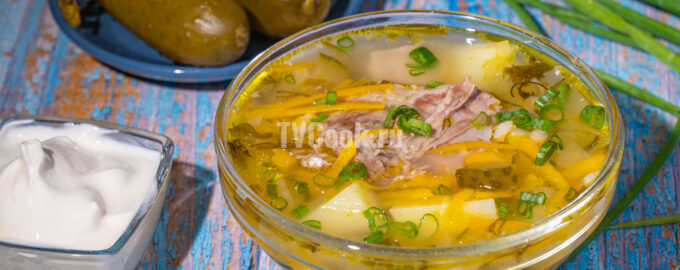 Рассольник с говядиной и перловкой по-сибирски