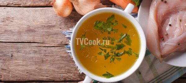 Бульон из домашней курицы