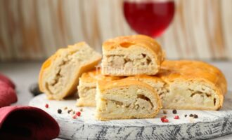 Пирог с курицей и картошкой