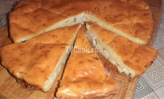 Заливной пирог с капустой и копченостями