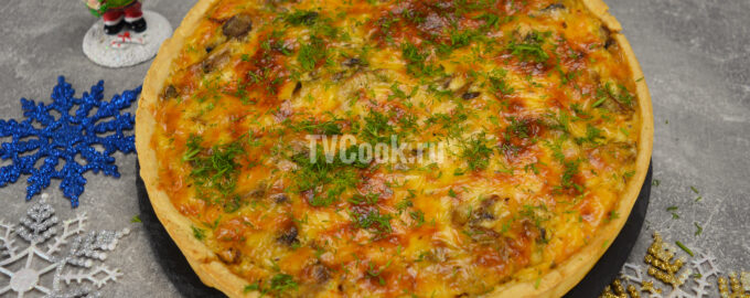 Пирог Киш лорен с курицей и грибами