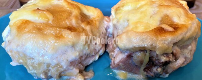 Куриные бедра с сыром в духовке