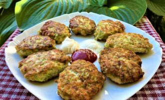 Кабачковые оладьи с куринным фаршем